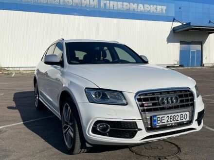 Белый Ауди SQ5, объемом двигателя 3 л и пробегом 137 тыс. км за 22000 $, фото 1 на Automoto.ua