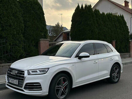 Ауди SQ5 2018 в Ивано-Франковске на Automoto.ua Белый Ауди SQ5, объемом двигателя 3 л и пробегом 55 тыс. км за 36700 $, фото 1 на Automoto.ua