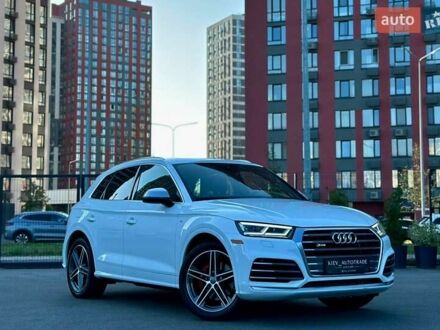 Белый Ауди SQ5, объемом двигателя 3 л и пробегом 115 тыс. км за 31900 $, фото 1 на Automoto.ua