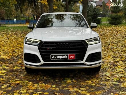 Белый Ауди SQ5, объемом двигателя 3 л и пробегом 125 тыс. км за 31440 $, фото 1 на Automoto.ua