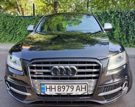 Черный Ауди SQ5, объемом двигателя 3 л и пробегом 190 тыс. км за 14800 $, фото 1 на Automoto.ua