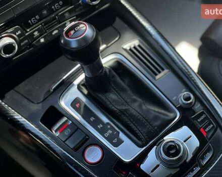 Чорний Ауді SQ5, об'ємом двигуна 3 л та пробігом 158 тис. км за 21000 $, фото 17 на Automoto.ua