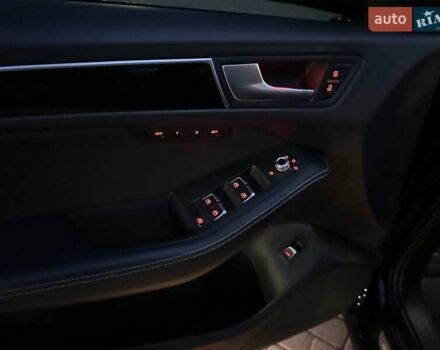 Ауді SQ5 2014 у Белой Церкве на Automoto.ua Чорний Ауді SQ5, об'ємом двигуна 2.97 л та пробігом 210 тис. км за 24500 $, фото 52 на Automoto.ua