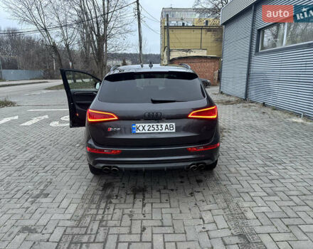 Чорний Ауді SQ5, об'ємом двигуна 3 л та пробігом 119 тис. км за 25000 $, фото 19 на Automoto.ua