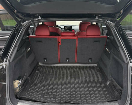 Чорний Ауді SQ5, об'ємом двигуна 3 л та пробігом 77 тис. км за 35000 $, фото 26 на Automoto.ua