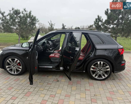 Чорний Ауді SQ5, об'ємом двигуна 3 л та пробігом 77 тис. км за 35000 $, фото 25 на Automoto.ua