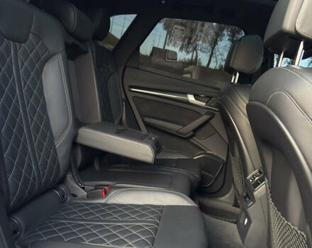 Черный Ауди SQ5, объемом двигателя 3 л и пробегом 130 тыс. км за 33000 $, фото 38 на Automoto.ua