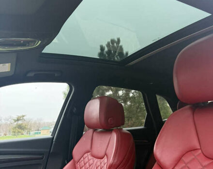 Чорний Ауді SQ5, об'ємом двигуна 3 л та пробігом 77 тис. км за 35000 $, фото 18 на Automoto.ua