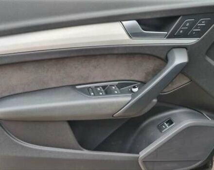 Чорний Ауді SQ5, об'ємом двигуна 3 л та пробігом 113 тис. км за 29600 $, фото 21 на Automoto.ua