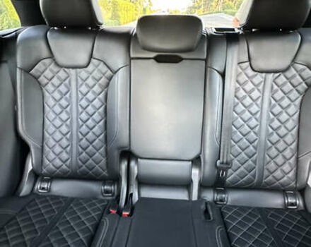 Чорний Ауді SQ5, об'ємом двигуна 3 л та пробігом 110 тис. км за 31700 $, фото 16 на Automoto.ua