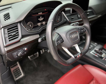 Черный Ауди SQ5, объемом двигателя 3 л и пробегом 98 тыс. км за 30999 $, фото 9 на Automoto.ua