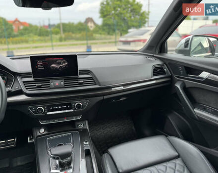 Чорний Ауді SQ5, об'ємом двигуна 3 л та пробігом 177 тис. км за 26490 $, фото 49 на Automoto.ua
