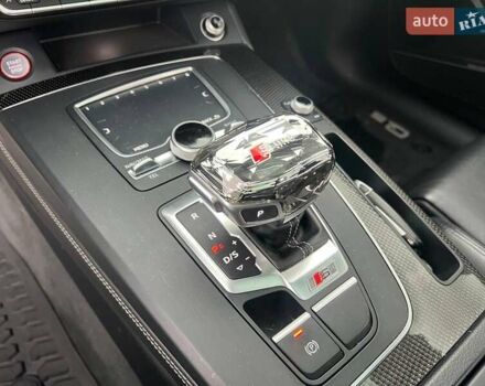 Чорний Ауді SQ5, об'ємом двигуна 3 л та пробігом 153 тис. км за 33990 $, фото 27 на Automoto.ua