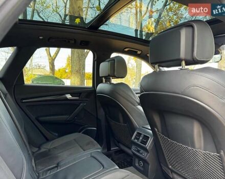 Чорний Ауді SQ5, об'ємом двигуна 3 л та пробігом 155 тис. км за 33690 $, фото 29 на Automoto.ua