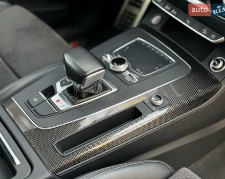 Чорний Ауді SQ5, об'ємом двигуна 3 л та пробігом 155 тис. км за 33690 $, фото 36 на Automoto.ua
