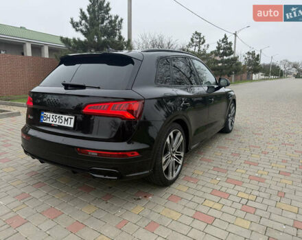 Чорний Ауді SQ5, об'ємом двигуна 3 л та пробігом 77 тис. км за 35000 $, фото 6 на Automoto.ua