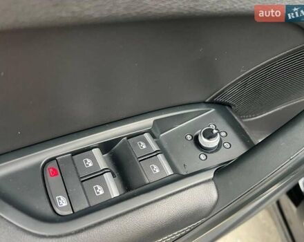 Чорний Ауді SQ5, об'ємом двигуна 3 л та пробігом 153 тис. км за 33990 $, фото 16 на Automoto.ua