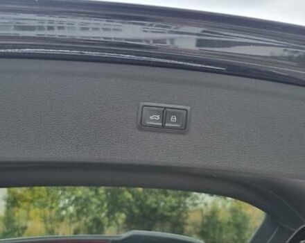 Чорний Ауді SQ5, об'ємом двигуна 3 л та пробігом 113 тис. км за 29600 $, фото 16 на Automoto.ua