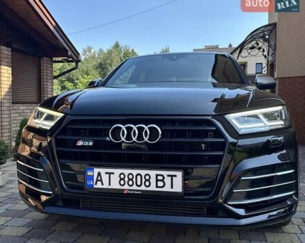 Черный Ауди SQ5, объемом двигателя 3 л и пробегом 168 тыс. км за 34800 $, фото 1 на Automoto.ua