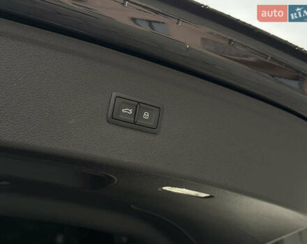 Черный Ауди SQ5, объемом двигателя 3 л и пробегом 155 тыс. км за 25900 $, фото 17 на Automoto.ua