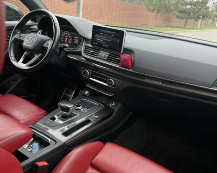 Чорний Ауді SQ5, об'ємом двигуна 3 л та пробігом 77 тис. км за 35000 $, фото 21 на Automoto.ua