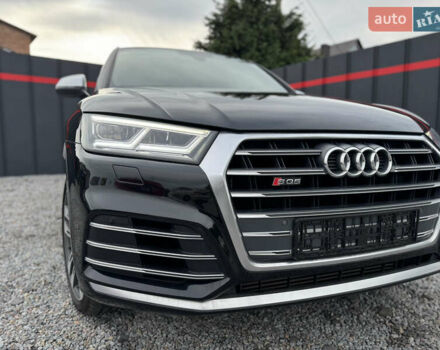 Чорний Ауді SQ5, об'ємом двигуна 3 л та пробігом 177 тис. км за 26490 $, фото 2 на Automoto.ua