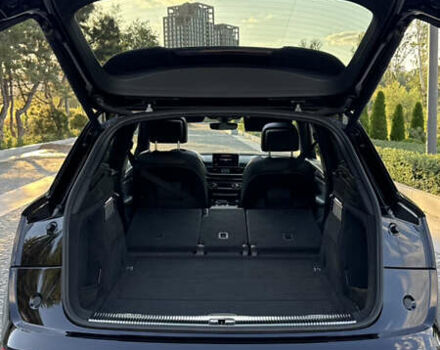 Чорний Ауді SQ5, об'ємом двигуна 3 л та пробігом 110 тис. км за 31700 $, фото 7 на Automoto.ua