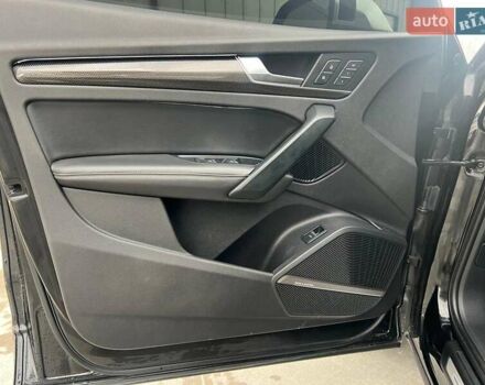 Чорний Ауді SQ5, об'ємом двигуна 3 л та пробігом 153 тис. км за 33990 $, фото 15 на Automoto.ua