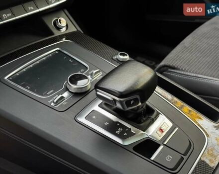 Чорний Ауді SQ5, об'ємом двигуна 3 л та пробігом 155 тис. км за 33690 $, фото 19 на Automoto.ua