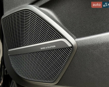 Черный Ауди SQ5, объемом двигателя 3 л и пробегом 155 тыс. км за 25900 $, фото 22 на Automoto.ua