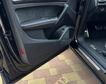 Черный Ауди SQ5, объемом двигателя 3 л и пробегом 116 тыс. км за 28000 $, фото 11 на Automoto.ua