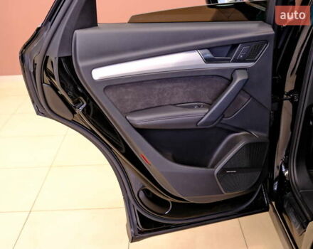 Чорний Ауді SQ5, об'ємом двигуна 3 л та пробігом 83 тис. км за 31900 $, фото 39 на Automoto.ua