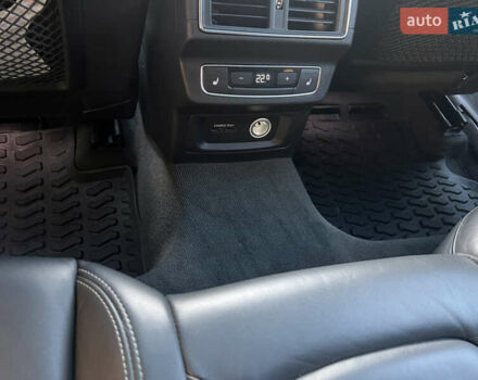 Черный Ауди SQ5, объемом двигателя 3 л и пробегом 95 тыс. км за 33300 $, фото 10 на Automoto.ua