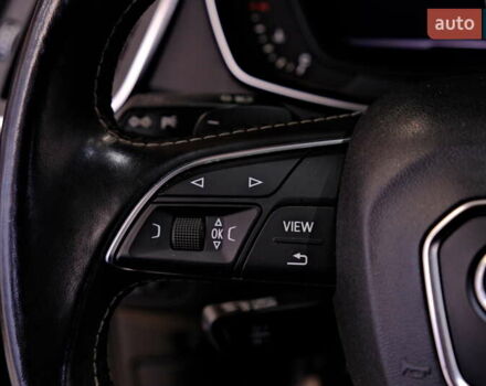 Чорний Ауді SQ5, об'ємом двигуна 3 л та пробігом 83 тис. км за 31900 $, фото 32 на Automoto.ua