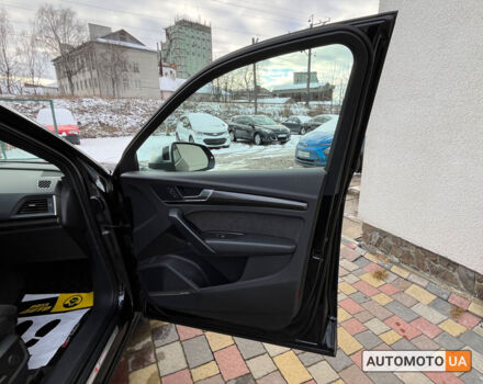 Черный Ауди SQ5, объемом двигателя 3 л и пробегом 71 тыс. км за 35000 $, фото 21 на Automoto.ua