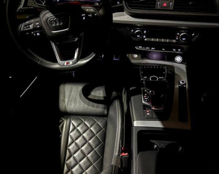 Чорний Ауді SQ5, об'ємом двигуна 3 л та пробігом 81 тис. км за 32000 $, фото 20 на Automoto.ua