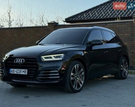 Черный Ауди SQ5, объемом двигателя 3 л и пробегом 105 тыс. км за 36300 $, фото 2 на Automoto.ua