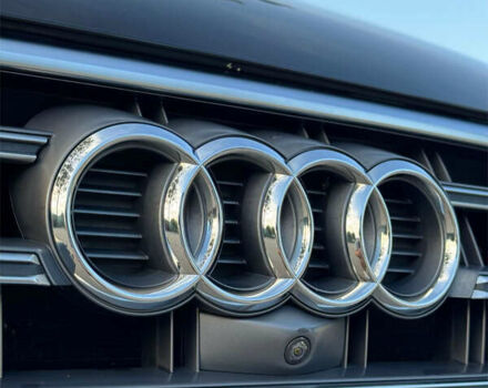 Черный Ауди SQ5, объемом двигателя 3 л и пробегом 98 тыс. км за 38000 $, фото 7 на Automoto.ua