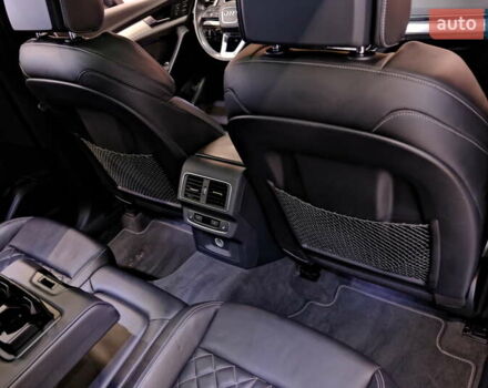 Чорний Ауді SQ5, об'ємом двигуна 3 л та пробігом 83 тис. км за 31900 $, фото 45 на Automoto.ua