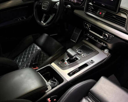 Чорний Ауді SQ5, об'ємом двигуна 3 л та пробігом 81 тис. км за 32000 $, фото 21 на Automoto.ua