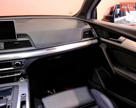 Чорний Ауді SQ5, об'ємом двигуна 3 л та пробігом 83 тис. км за 31900 $, фото 55 на Automoto.ua