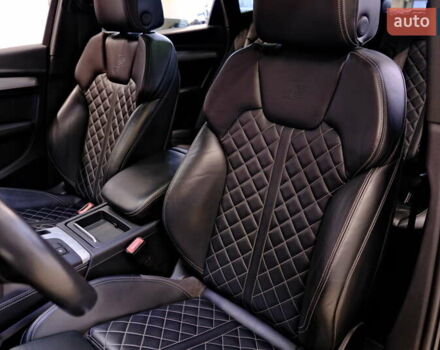 Чорний Ауді SQ5, об'ємом двигуна 3 л та пробігом 83 тис. км за 31900 $, фото 38 на Automoto.ua