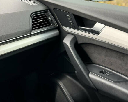 Черный Ауди SQ5, объемом двигателя 3 л и пробегом 180 тыс. км за 28000 $, фото 12 на Automoto.ua