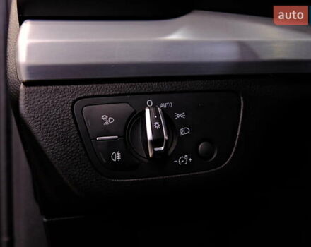 Чорний Ауді SQ5, об'ємом двигуна 3 л та пробігом 83 тис. км за 31900 $, фото 23 на Automoto.ua