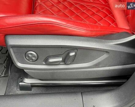 Чорний Ауді SQ5, об'ємом двигуна 3 л та пробігом 99 тис. км за 34940 $, фото 40 на Automoto.ua