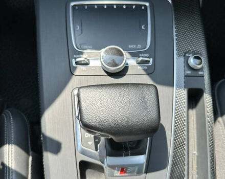 Чорний Ауді SQ5, об'ємом двигуна 3 л та пробігом 111 тис. км за 28900 $, фото 1 на Automoto.ua