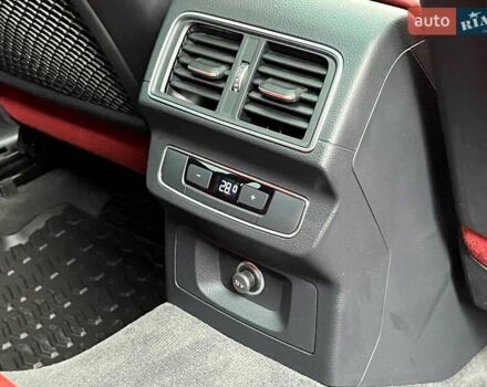 Чорний Ауді SQ5, об'ємом двигуна 3 л та пробігом 99 тис. км за 34940 $, фото 27 на Automoto.ua