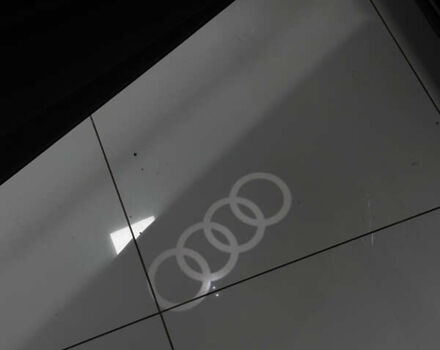 Черный Ауди SQ5, объемом двигателя 3 л и пробегом 113 тыс. км за 29400 $, фото 27 на Automoto.ua