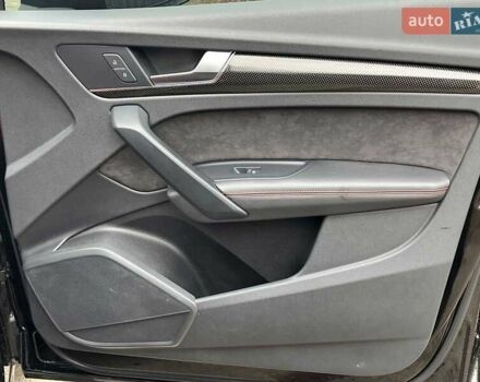 Чорний Ауді SQ5, об'ємом двигуна 3 л та пробігом 99 тис. км за 34940 $, фото 24 на Automoto.ua
