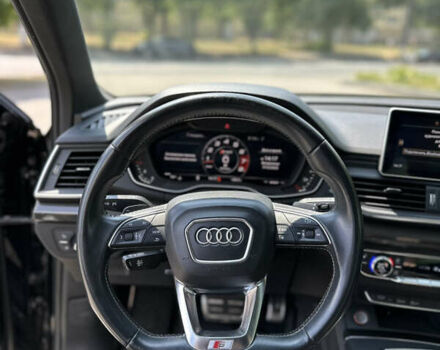Чорний Ауді SQ5, об'ємом двигуна 3 л та пробігом 111 тис. км за 28900 $, фото 4 на Automoto.ua
